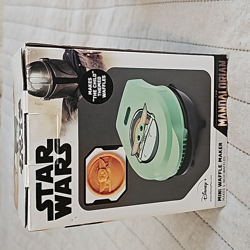 Star Wars Bay Yoda, Grogu, mini waffle maker